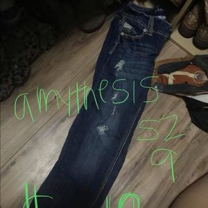 Amythesis jeans